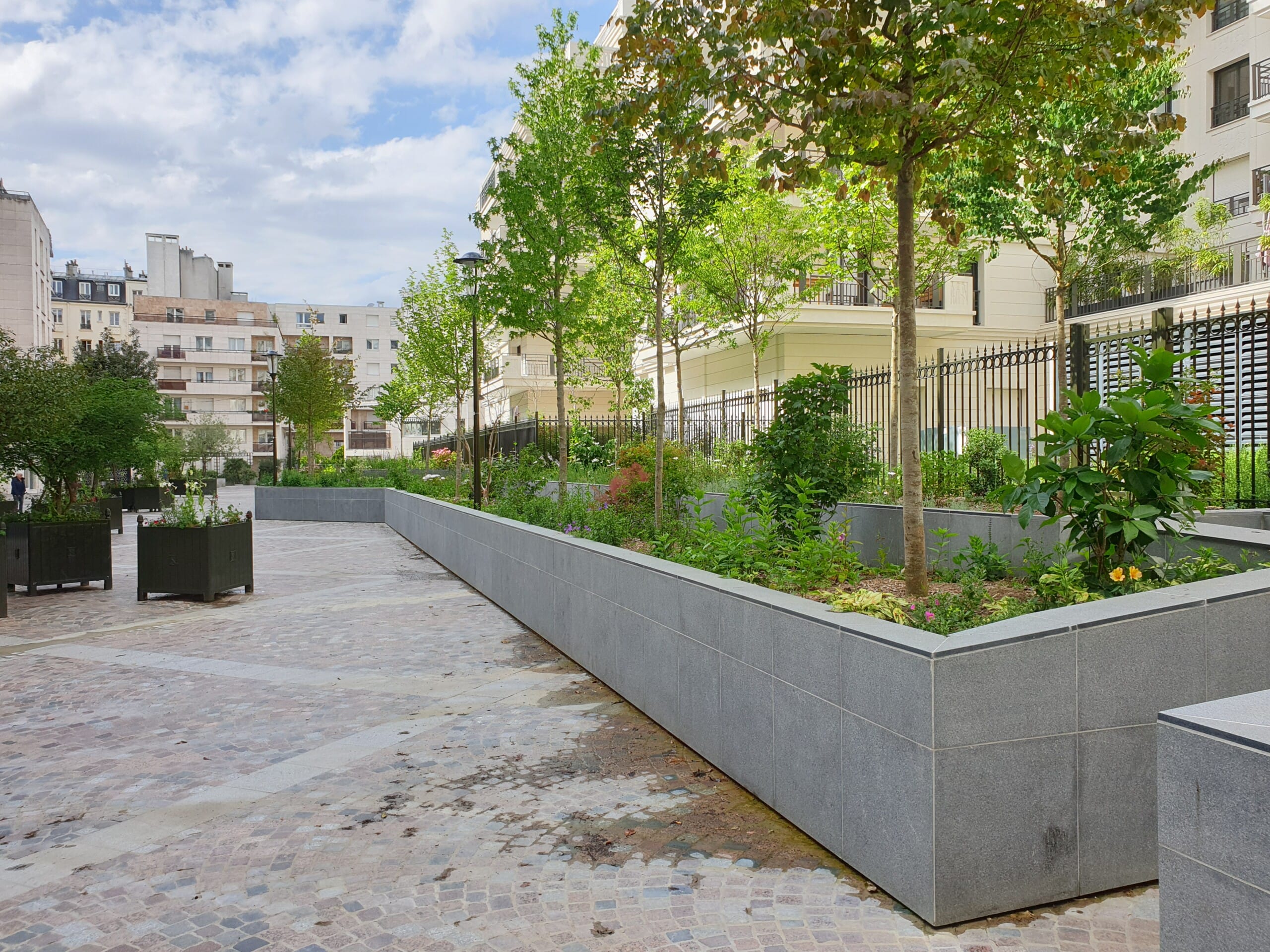 Levallois-Perret — Victor Hugo