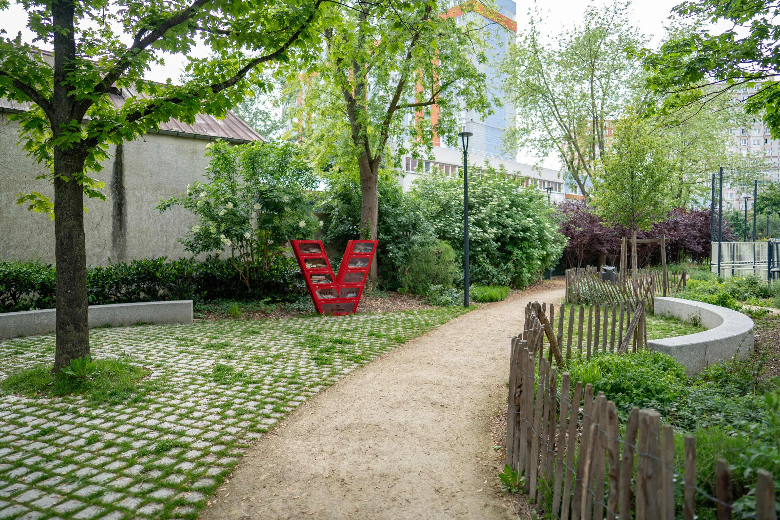 Colombes — Square Victor Basch